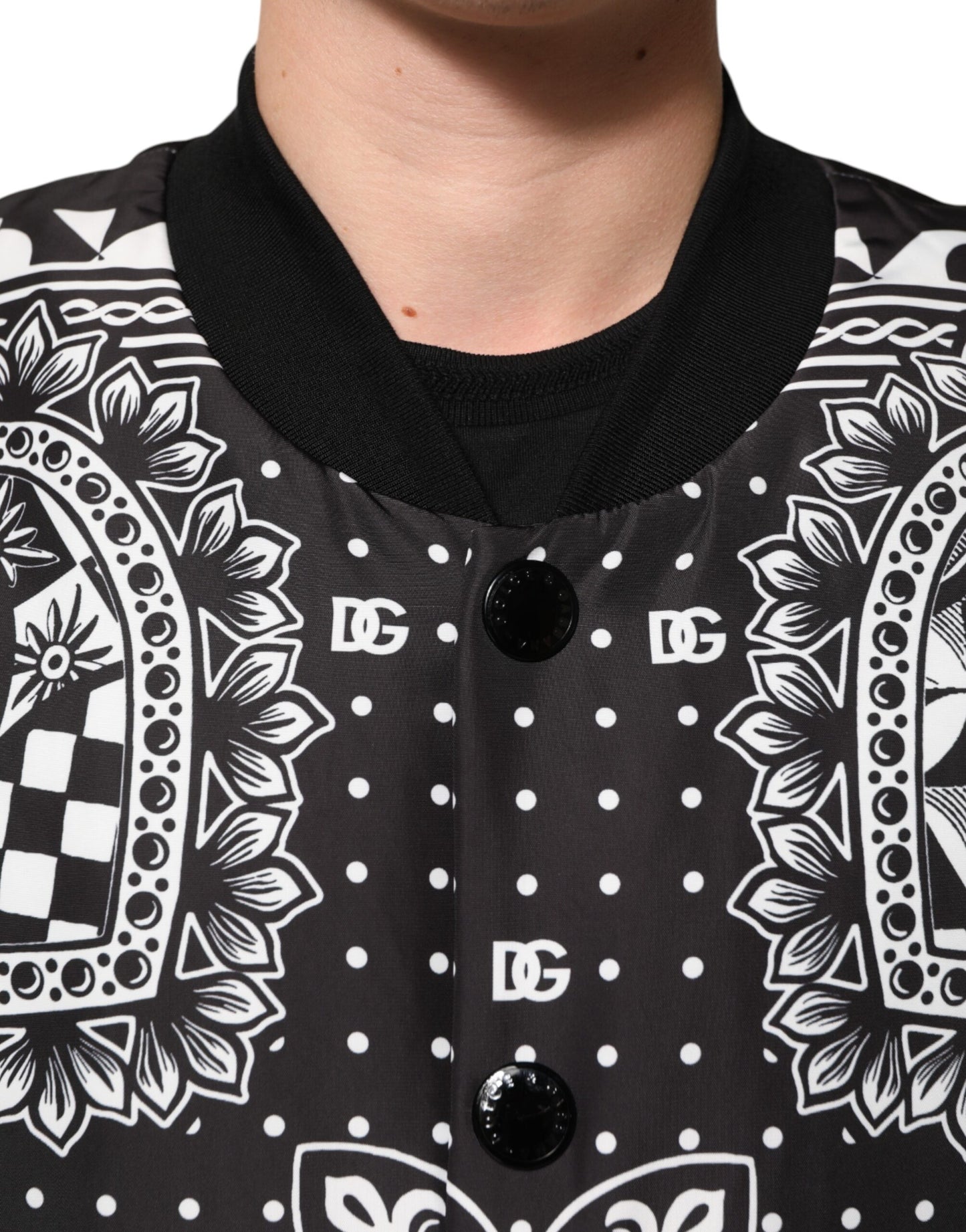 Dolce &amp; Gabbana – Bomberjacke mit Bandana-Print in Schwarz und Weiß