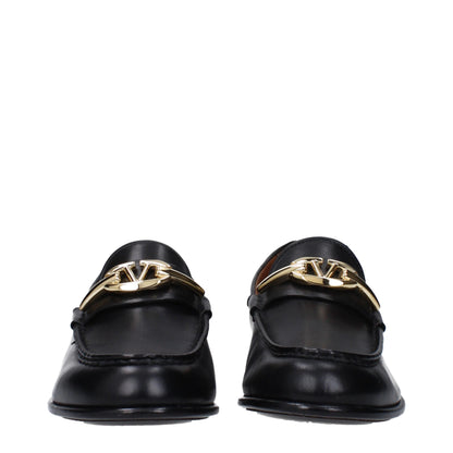 Valentino Garavani – Slip-On-Loafer aus schwarzem Leder