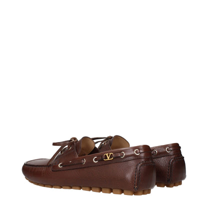 Valentino Garavani – Slip-On-Loafer aus braunem Leder
