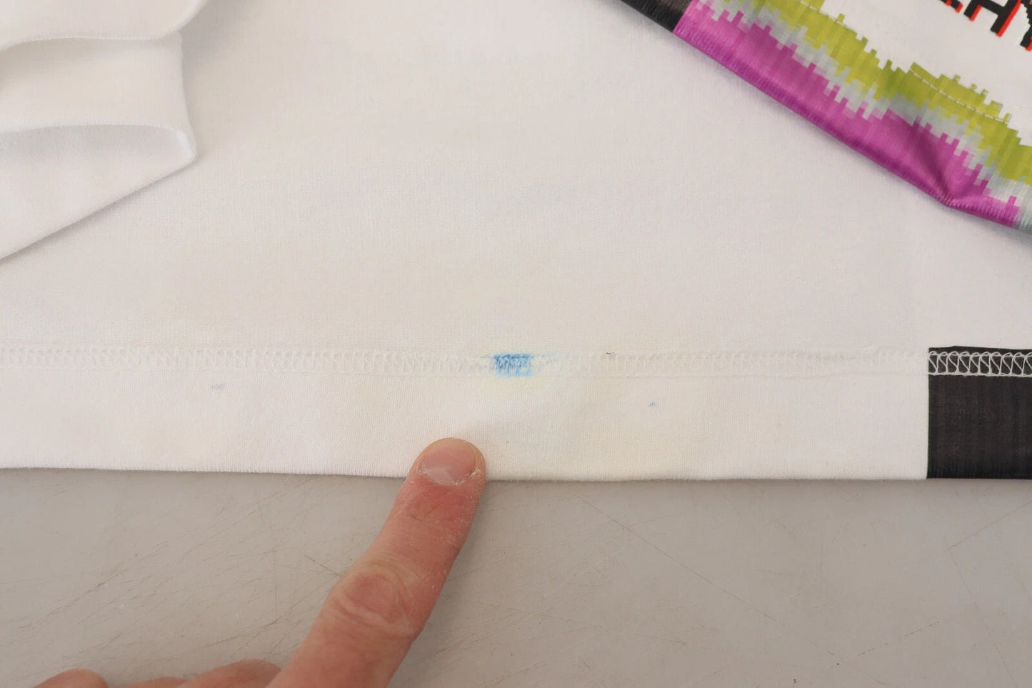 Dolce &amp; Gabbana Bluse mit mehrfarbigem Print, Baumwoll-Tanktop mit TV-Print