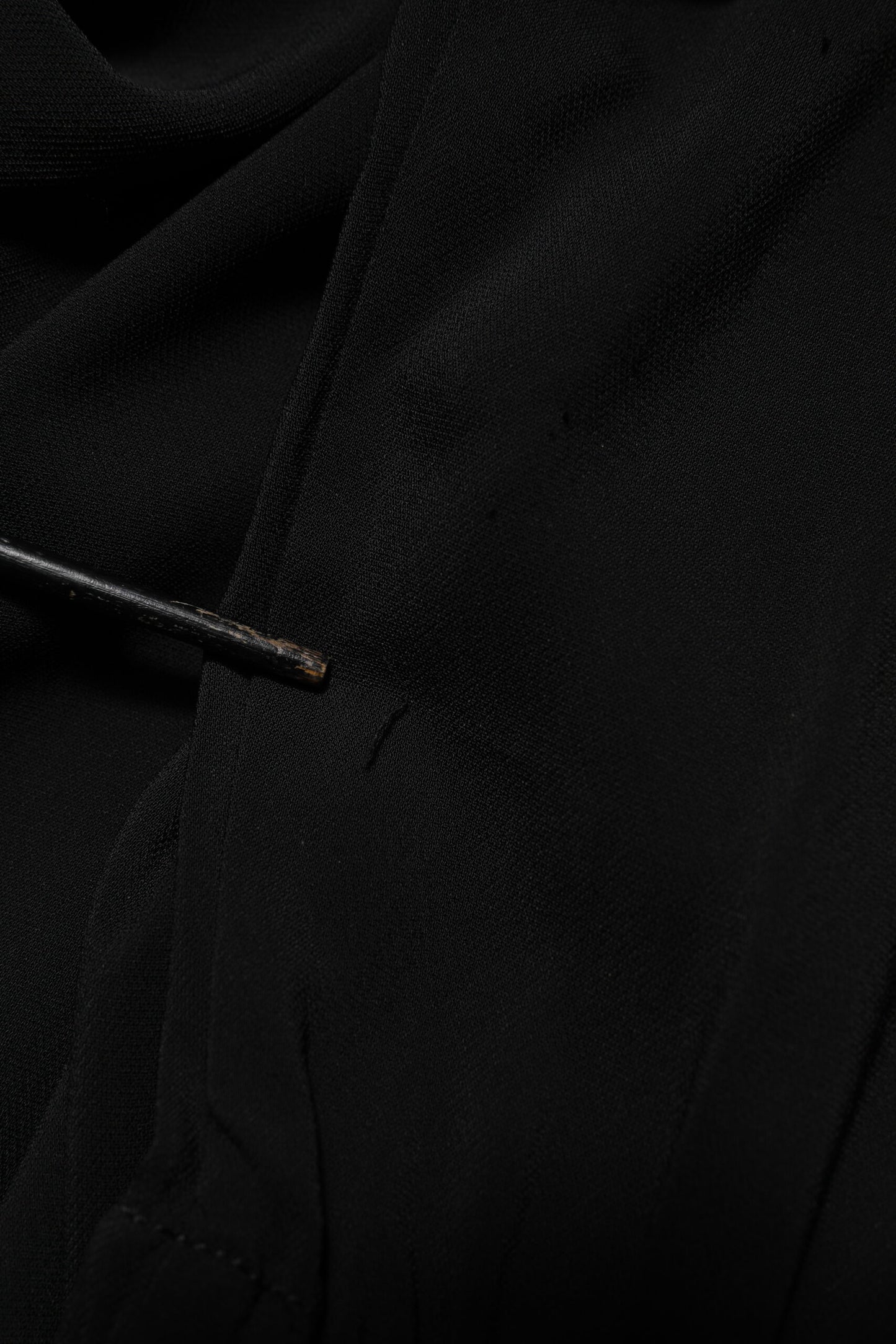 Emporio Armani – Schwarzes Hemdkleid aus Viskosemischung mit Gürtel