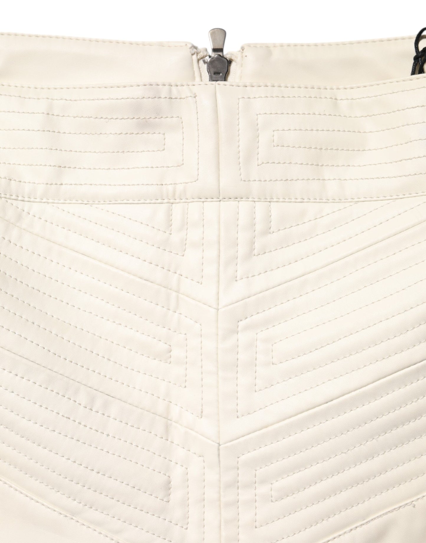 Guess Beige Kunstleder gesteppt Mini High Waist Damenrock