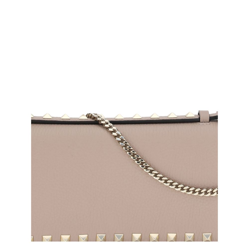 Valentino Garavani Rockstud Geldbörse mit Kette
