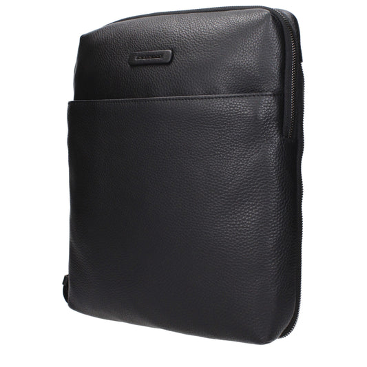 Piquadro Schwarze Umhängetaschen aus Leder