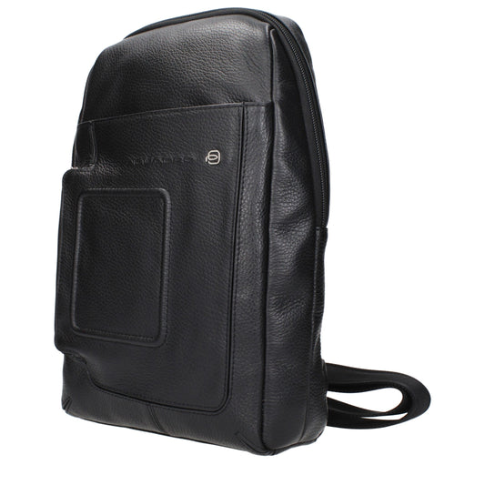 Piquadro Schwarze Umhängetaschen aus Leder