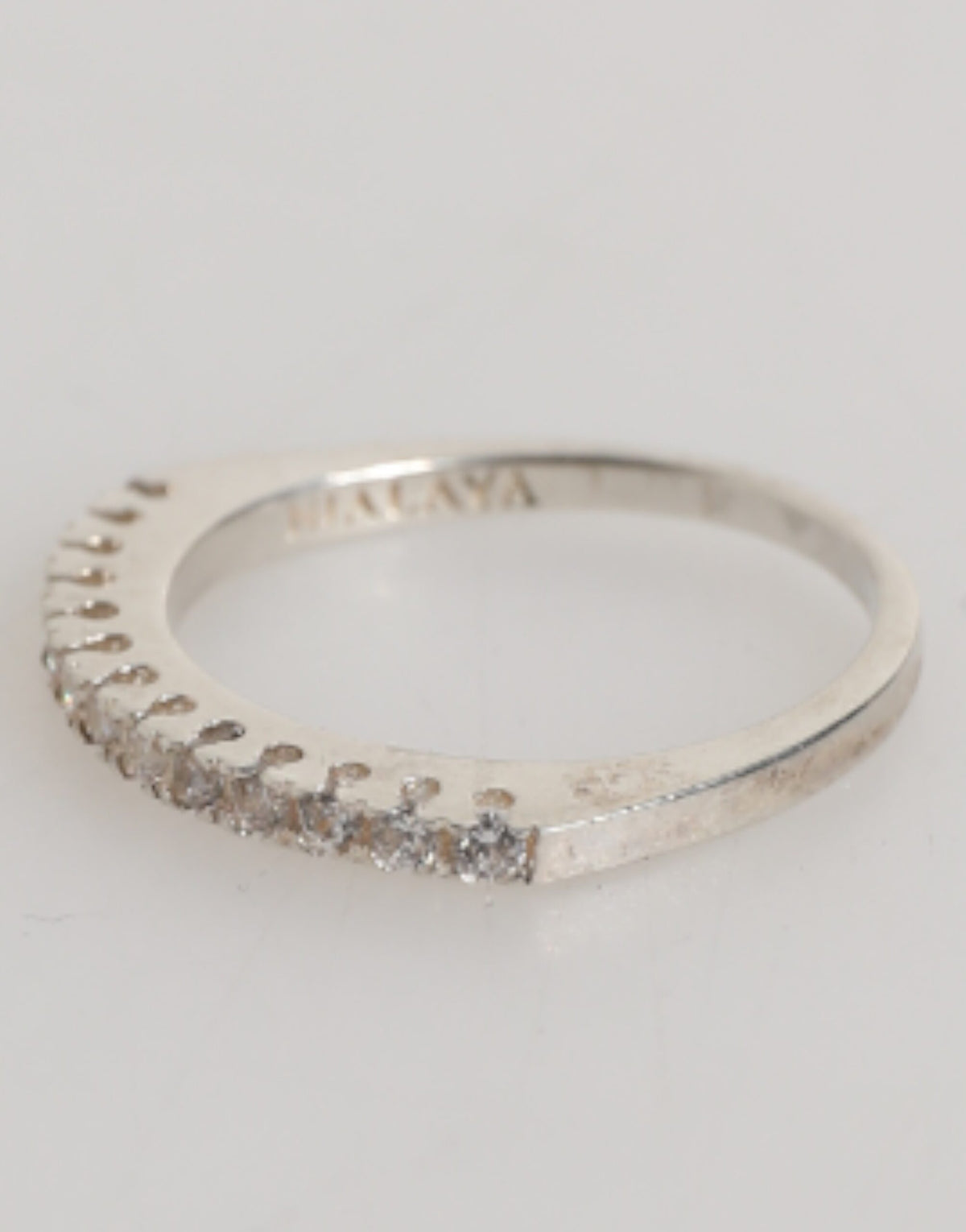 Nialaya Ewigkeitsring aus Sterlingsilber 925, Pavé-Fassung, Zirkonia-Kristall