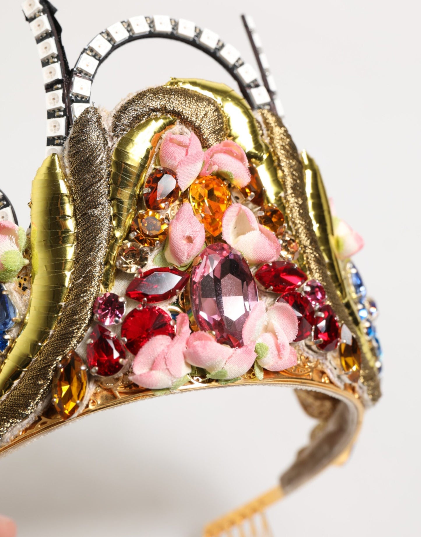 Dolce &amp; Gabbana – Kopfschmuck, Krone, Tiara aus goldfarbenem Messing mit Kristallverzierung