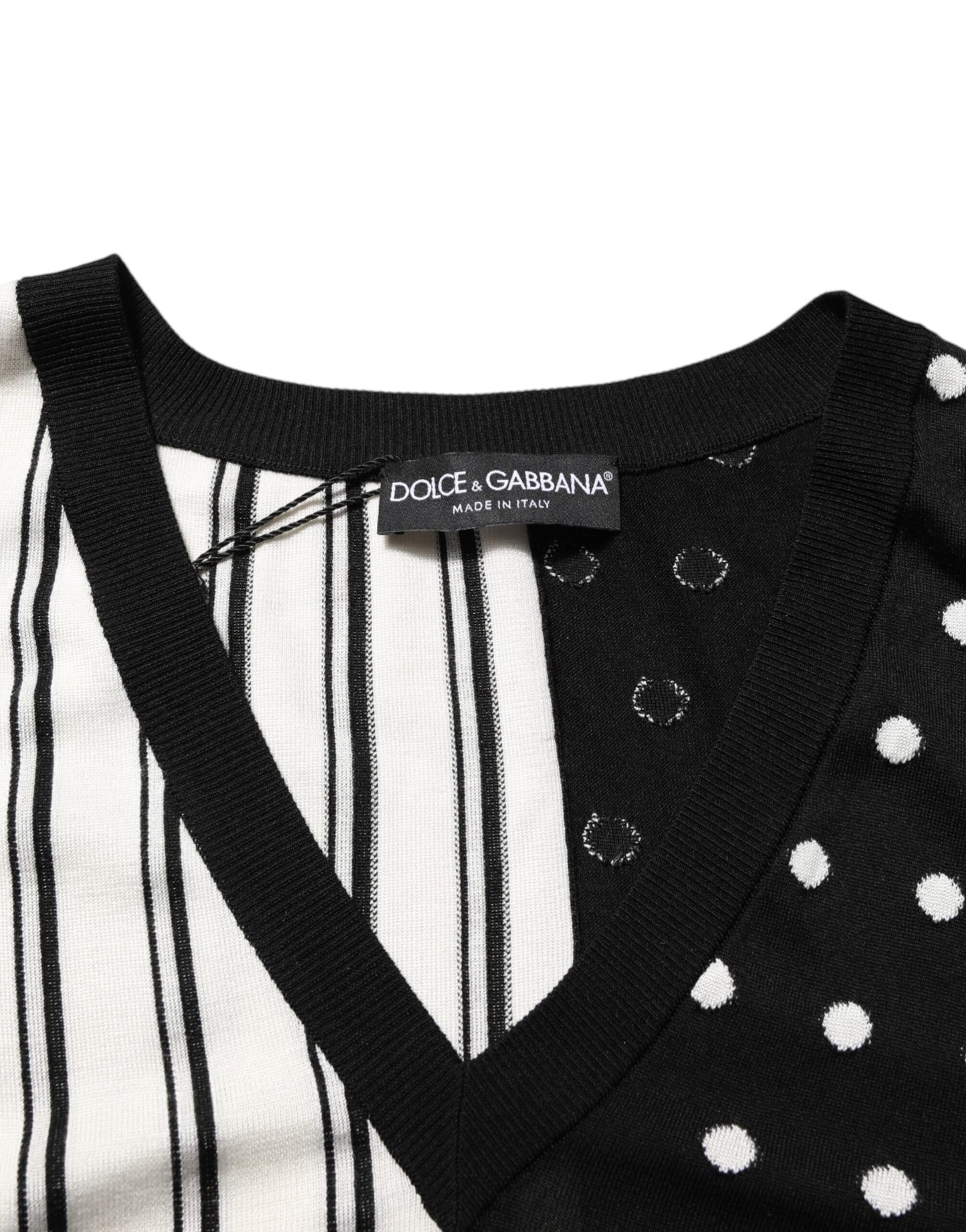 Dolce &amp; Gabbana Pullover mit V-Ausschnitt und schwarzen und weißen Streifen