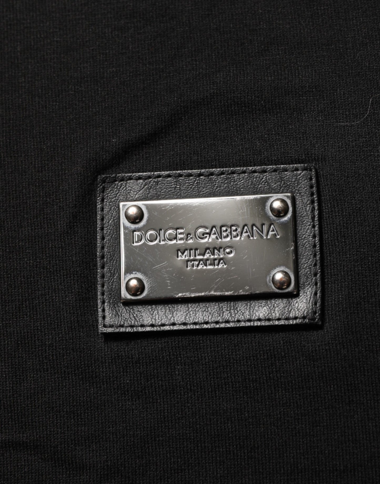 Dolce &amp; Gabbana – Schwarzes Baumwoll-T-Shirt mit Rundhalsausschnitt und Logo-Plakette