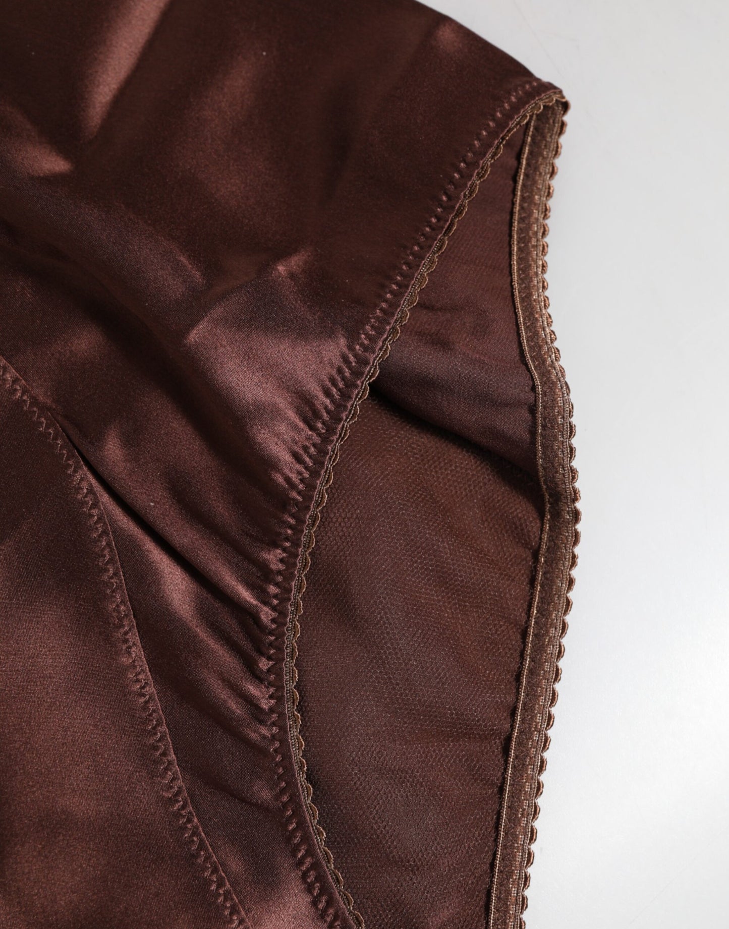 Dolce &amp; Gabbana – Braune Stretch-Hüftmiederhose aus Seide mit hoher Taille