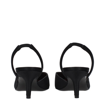 Amina Muaddi – Schwarze Satin-Sandalen mit Stilettoabsatz