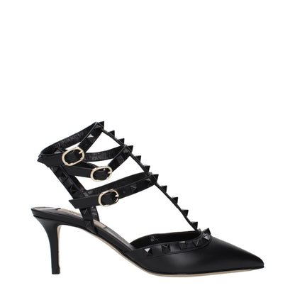 Valentino Garavani – Pumps mit mittelhohem Absatz aus schwarzem Leder