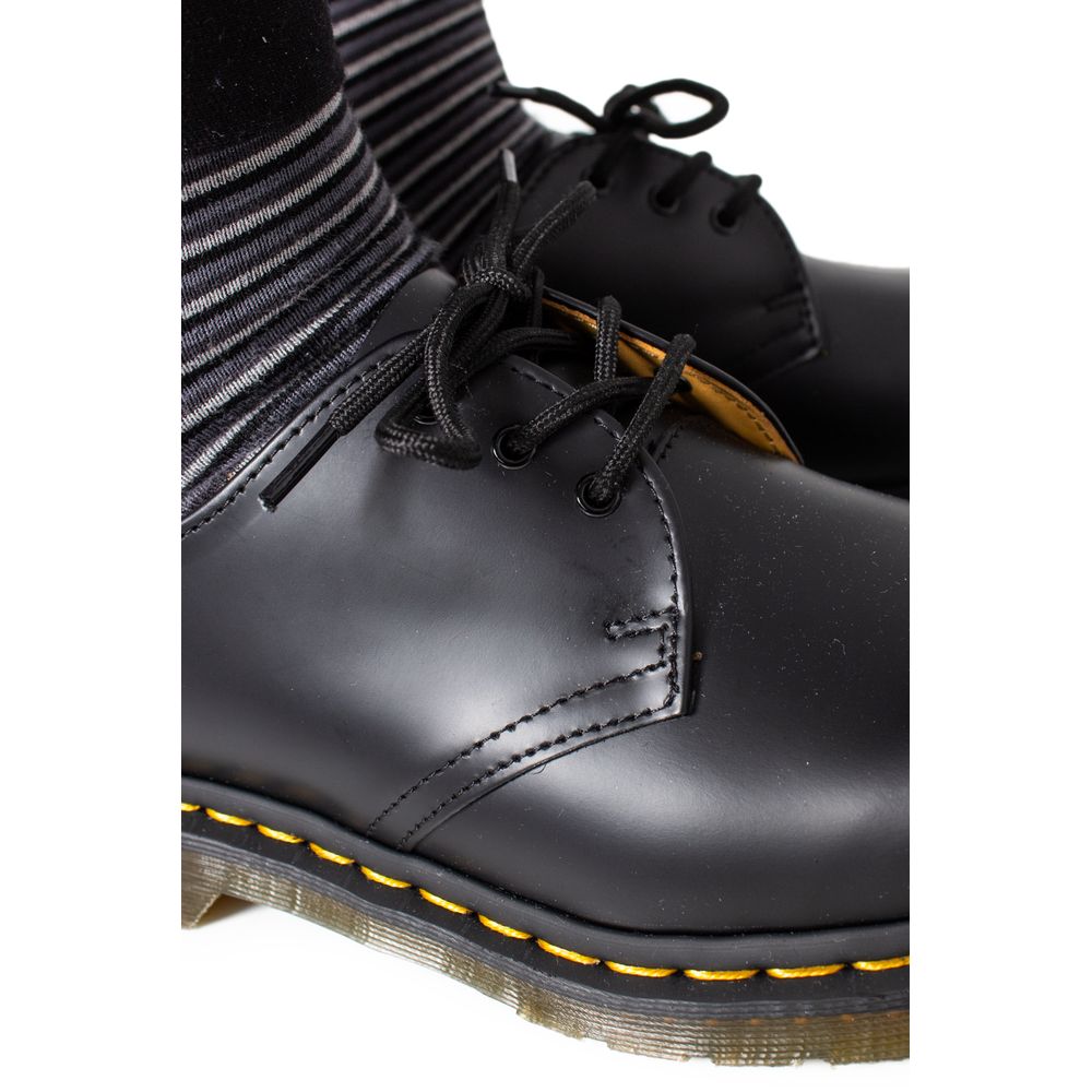 Dr. Martens – Oxfords und Derbies aus schwarzem Leder