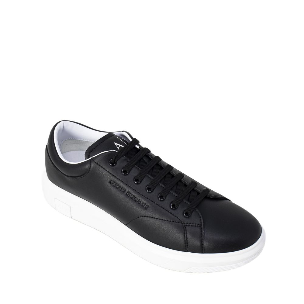 Armani Exchange Schwarze Leder-Sneaker mit niedrigem Schaft