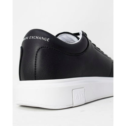 Armani Exchange Schwarze Leder-Sneaker mit niedrigem Schaft