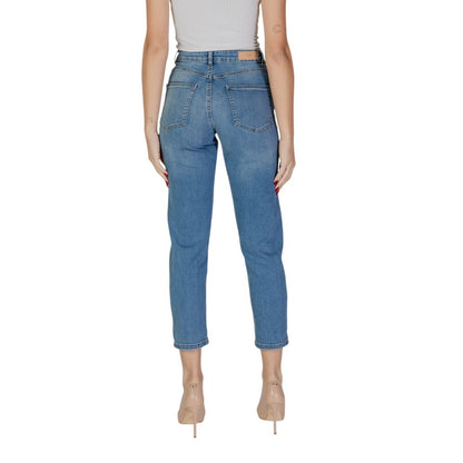ICHI Hellblaue Mom-Jeans aus Baumwolle