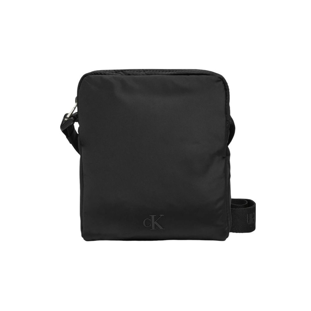 Calvin Klein – Schwarze Messenger-Tasche aus recyceltem Polyester