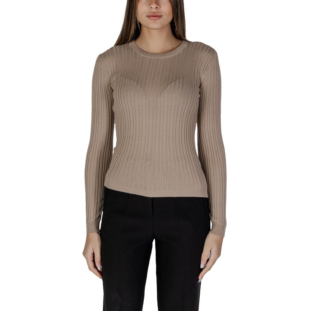 Vila Clothes – Beigefarbene Sportbekleidung aus recyceltem Polyester
