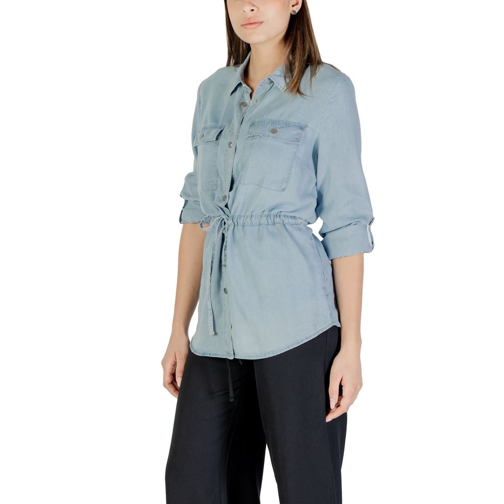 Only Hellblaue Tencel-Bluse