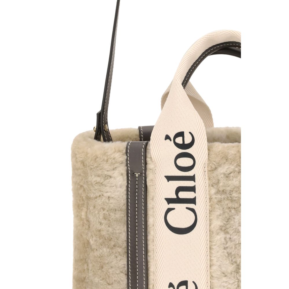 Chloé Kleine Woody Shearling-Tragetasche
