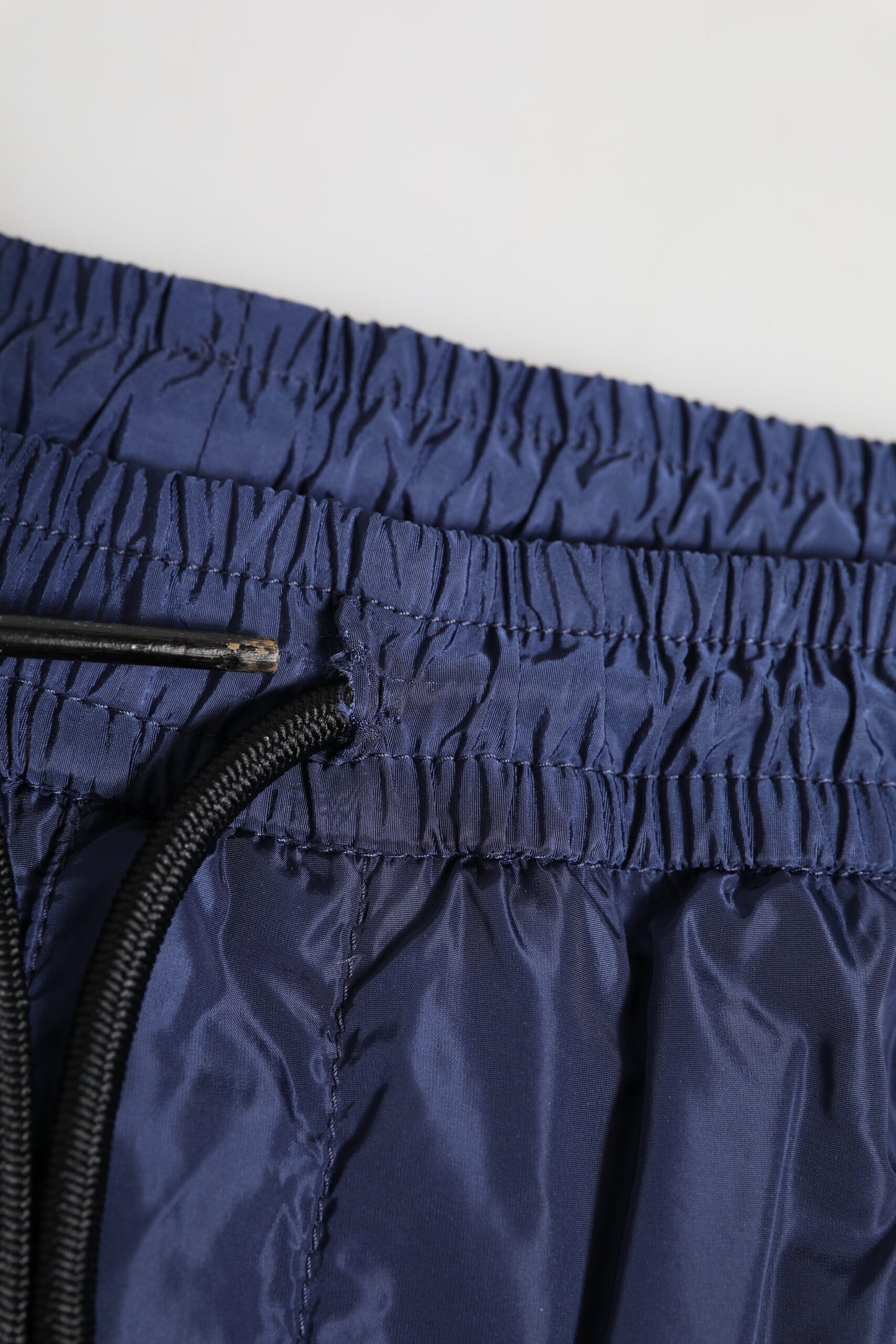 Dolce &amp; Gabbana – Blaue Jogginghose aus Nylon mit geradem Bein