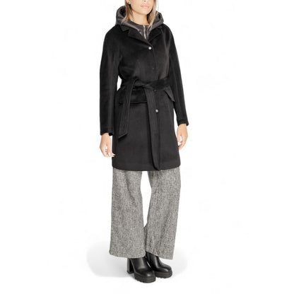 Schwarzer Polyestermantel von Cleré