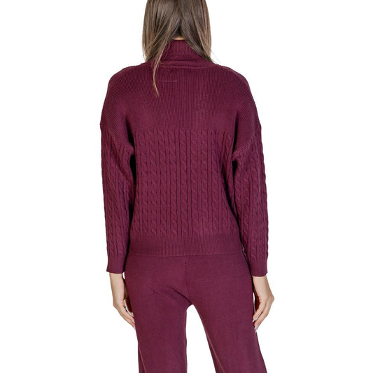Rollkragenpullover aus Viskose von Cleré in Bordeaux