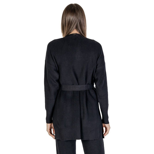 Cleré – Schwarze Viskose-Strickjacke