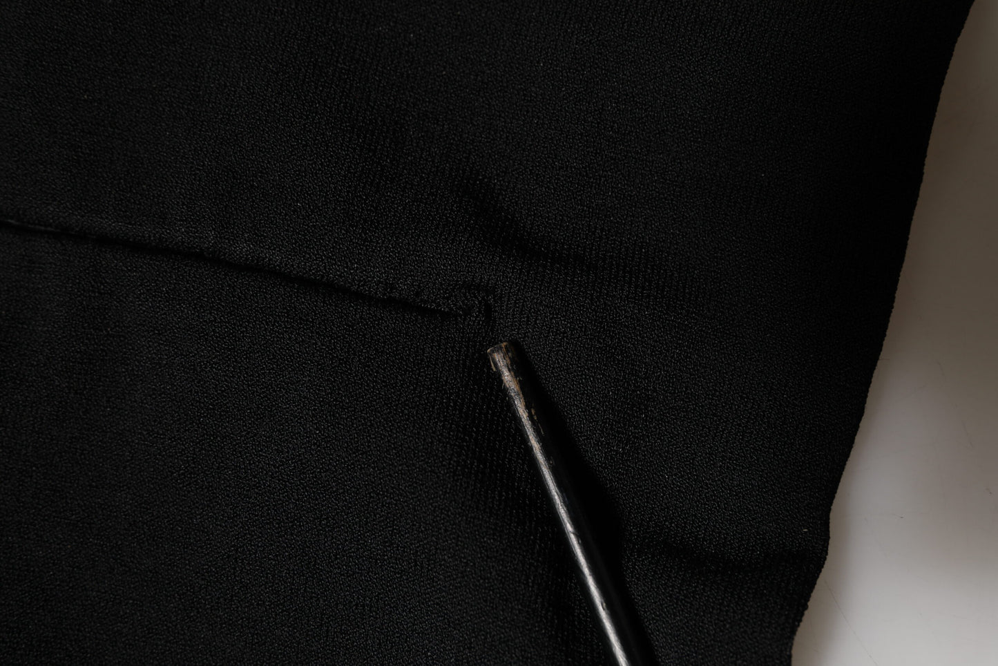 Dolce &amp; Gabbana – Kurzes Rollkragen-Pullover-Oberteil aus schwarzer Viskose