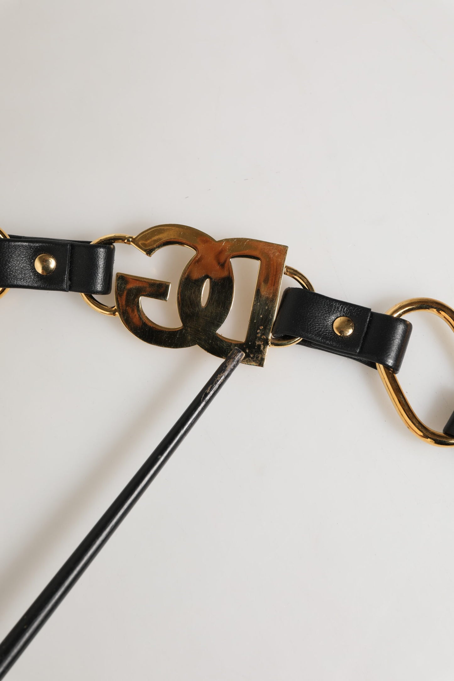 Dolce &amp; Gabbana Schwarzes Leder Gold Kette Tasche Zubehör Schultergurt