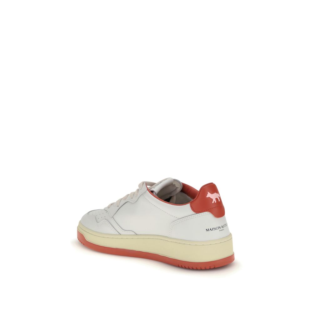 Medalis Sneakers von Autry X Maison Kitsuné