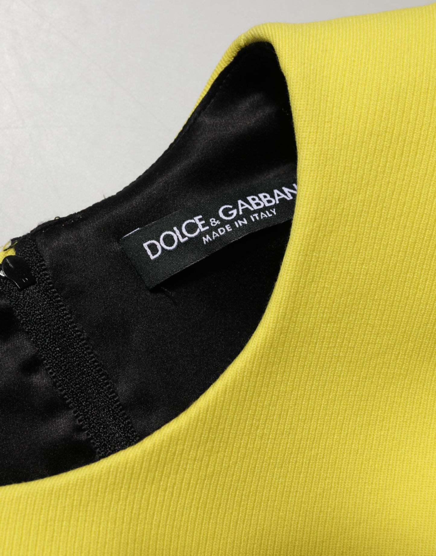 Dolce &amp; Gabbana – Gelbes, ärmelloses Minikleid in A-Linie