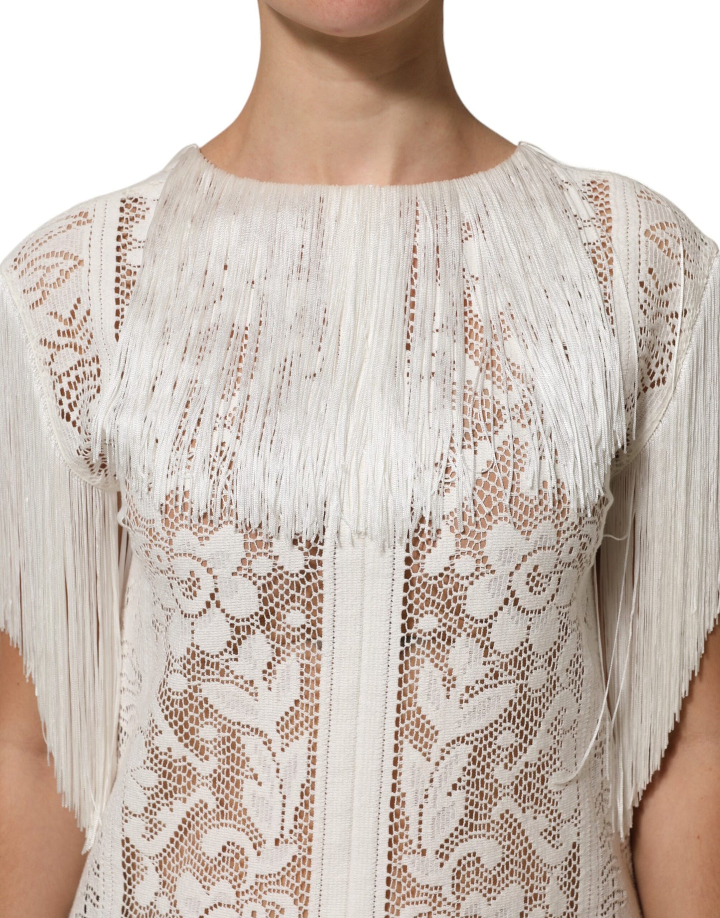 Dolce &amp; Gabbana – Knielanges Kleid mit weißen Blumen und Spitzenfransen