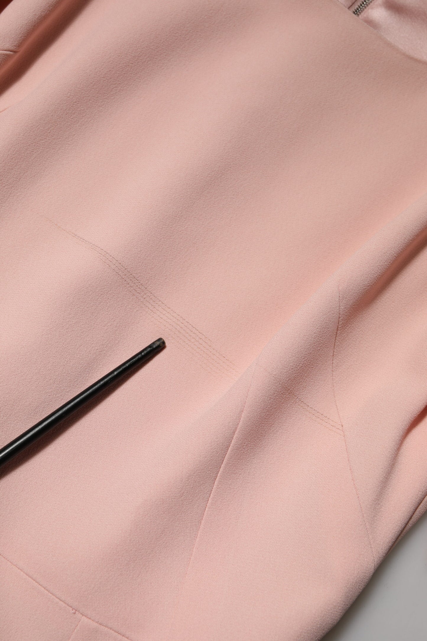 Dolce &amp; Gabbana – Ausgestelltes Etui-Midikleid aus rosa Viskose