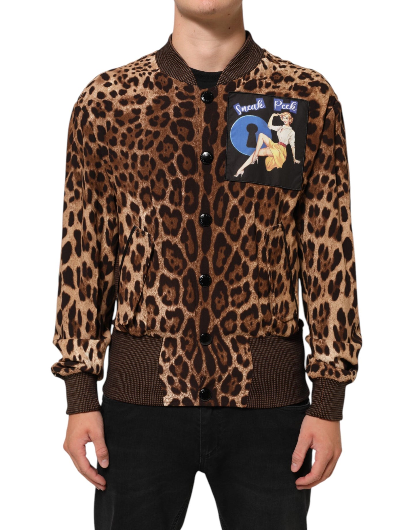 Dolce &amp; Gabbana – Braune Jacke mit „Sneak Peek“-Patch im Leopardenmuster