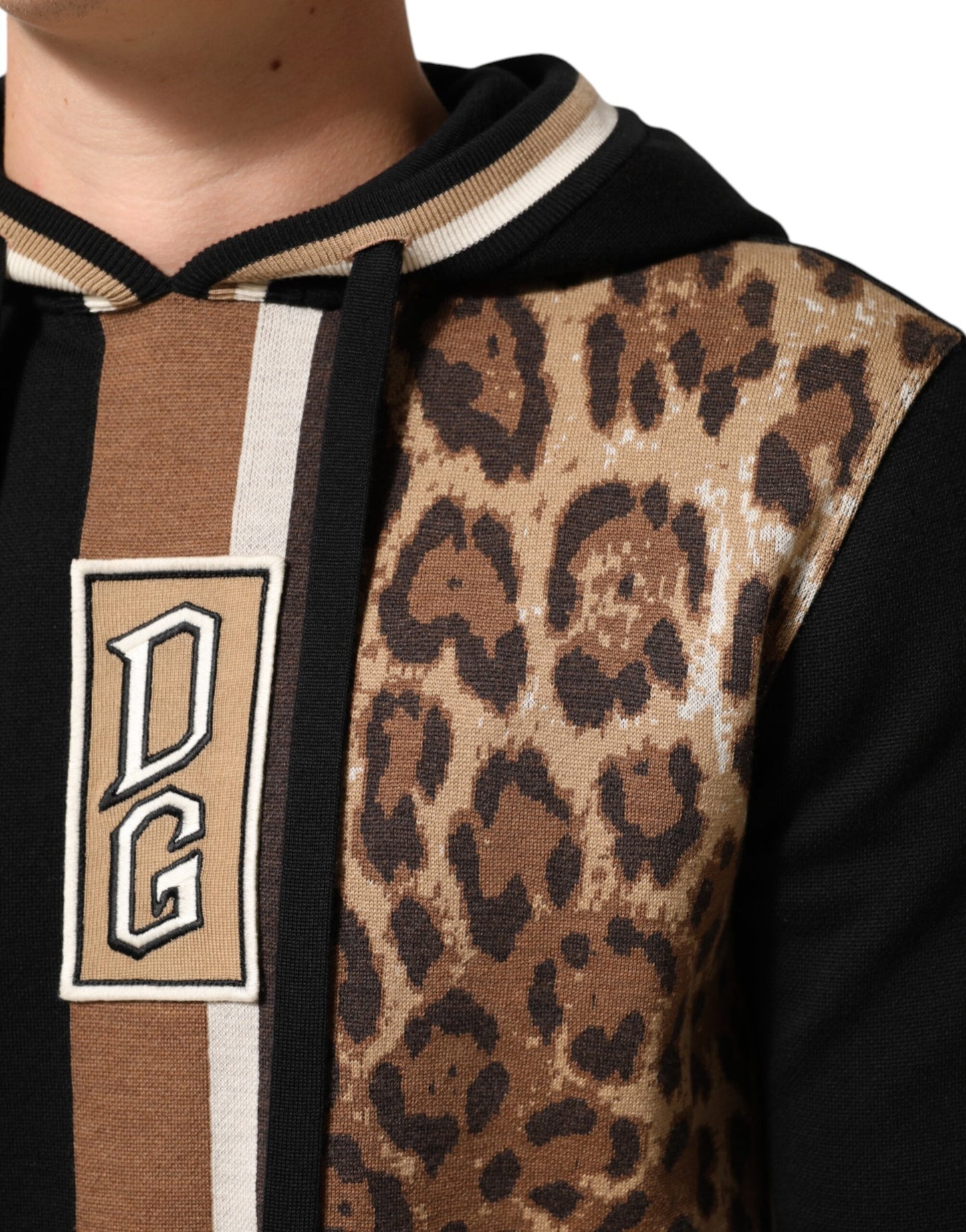 Dolce &amp; Gabbana – Schwarzes Sweatshirt mit Leoparden-Logo und Kapuze