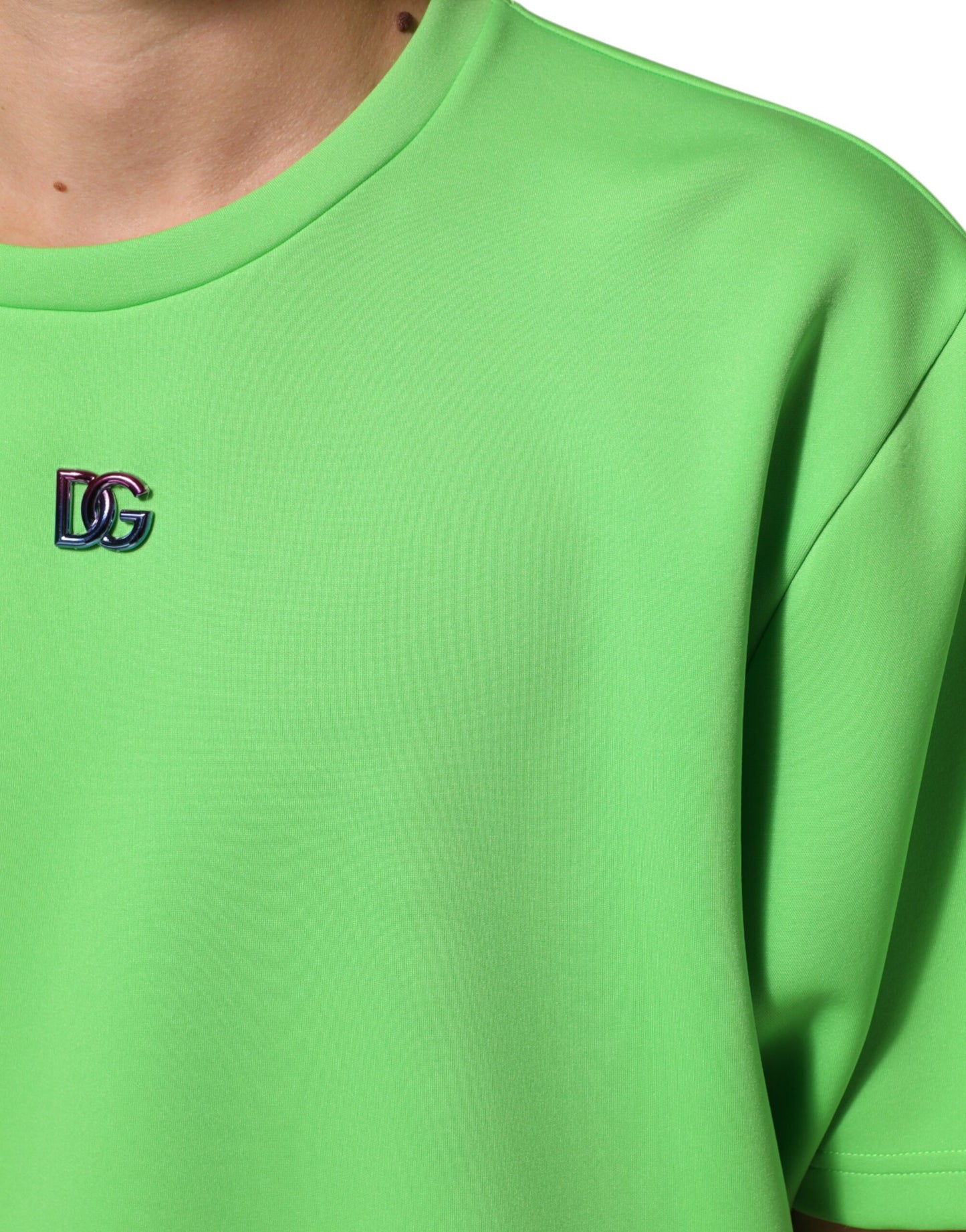 Dolce &amp; Gabbana – Grünes T-Shirt mit Rundhalsausschnitt und kurzen Ärmeln und Logo