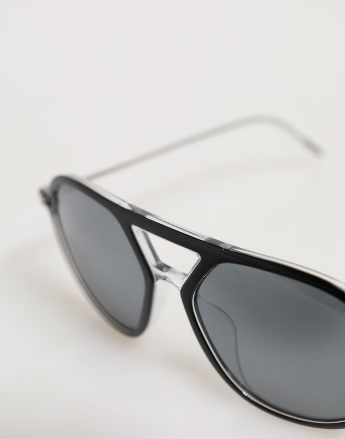 Dolce &amp; Gabbana DG4343F Piloten-Sonnenbrille mit schwarzem Acetatrahmen
