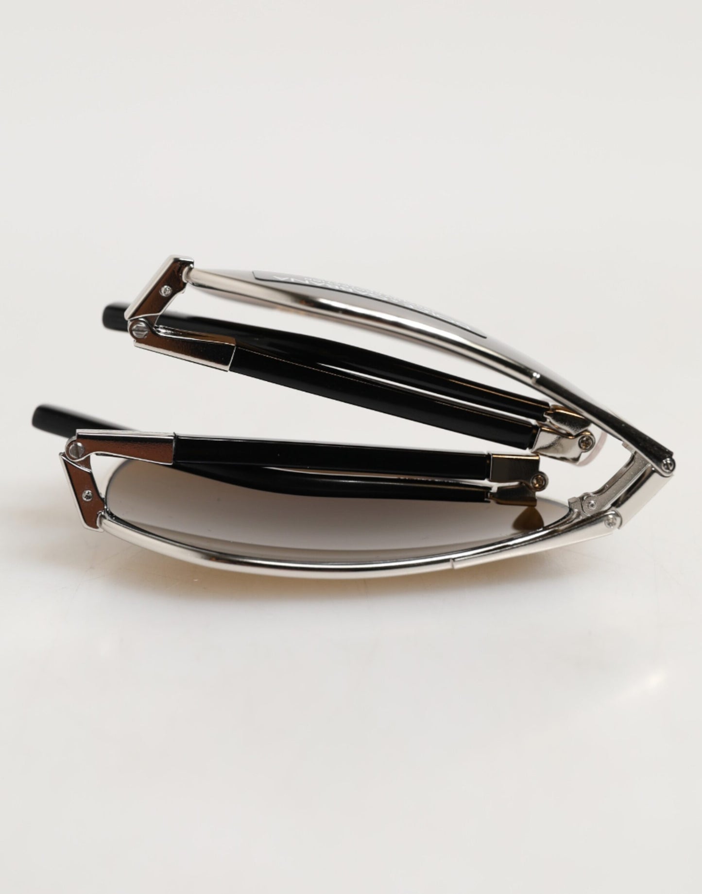Dolce &amp; Gabbana DG2106K Pilotenbrille mit silbernem Rahmen