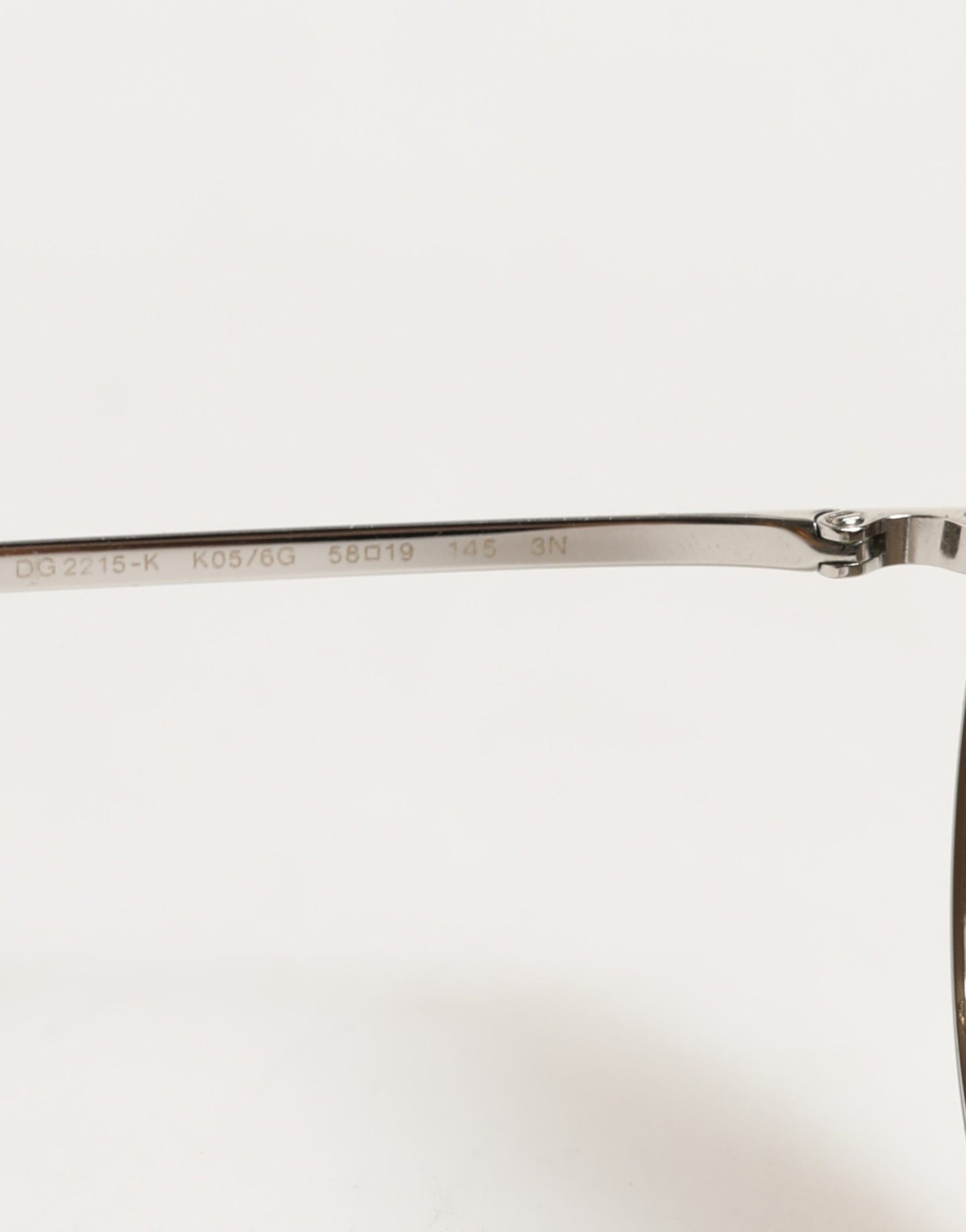Dolce &amp; Gabbana DG2215K Sonnenbrille mit runden Metallrahmen in Silber