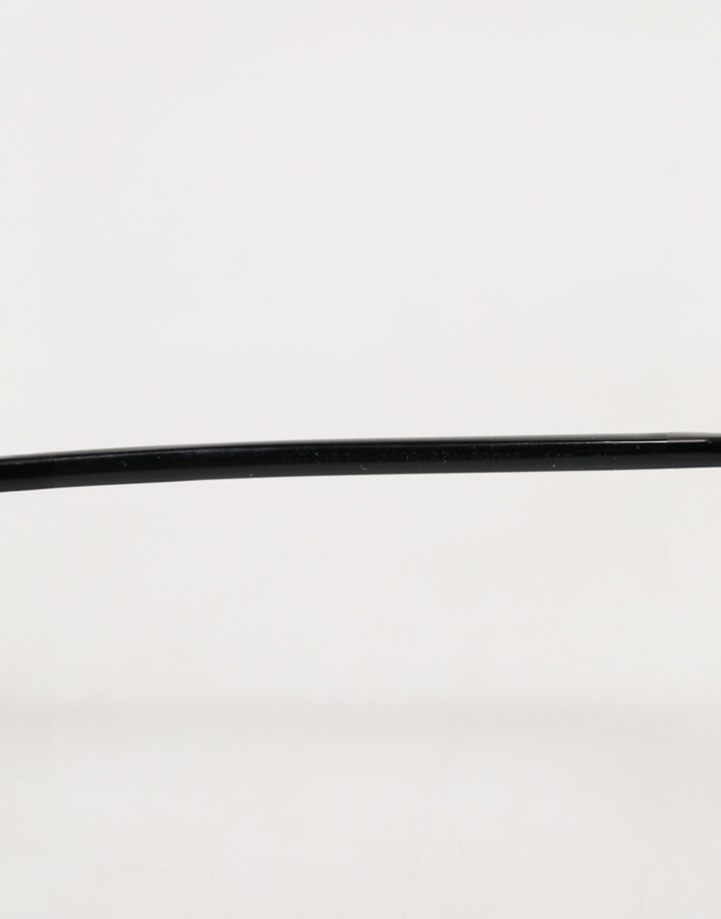 Dolce &amp; Gabbana Sonnenbrille mit schwarzem Metallrahmen und quadratischen Gläsern