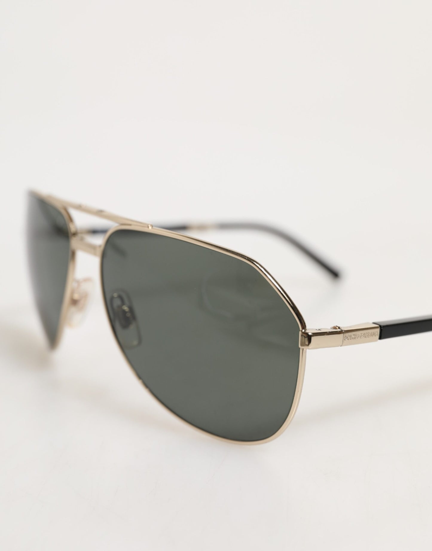 Dolce &amp; Gabbana DG2106K – Sonnenbrille mit polarisiertem Metallrahmen und schwarzer Vergoldung