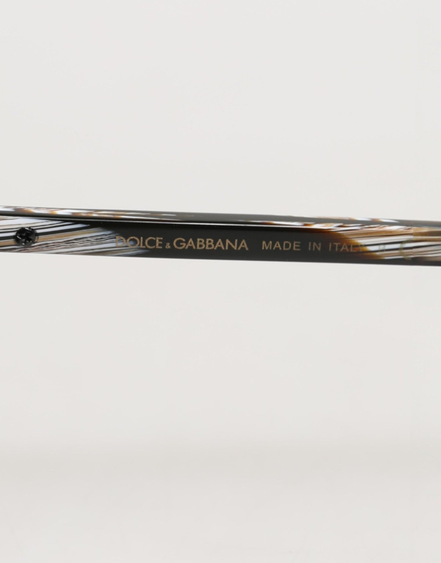 Dolce &amp; Gabbana – Modifizierte Pilotensonnenbrille aus gestreiftem braunem Acetat mit Farbverlauf