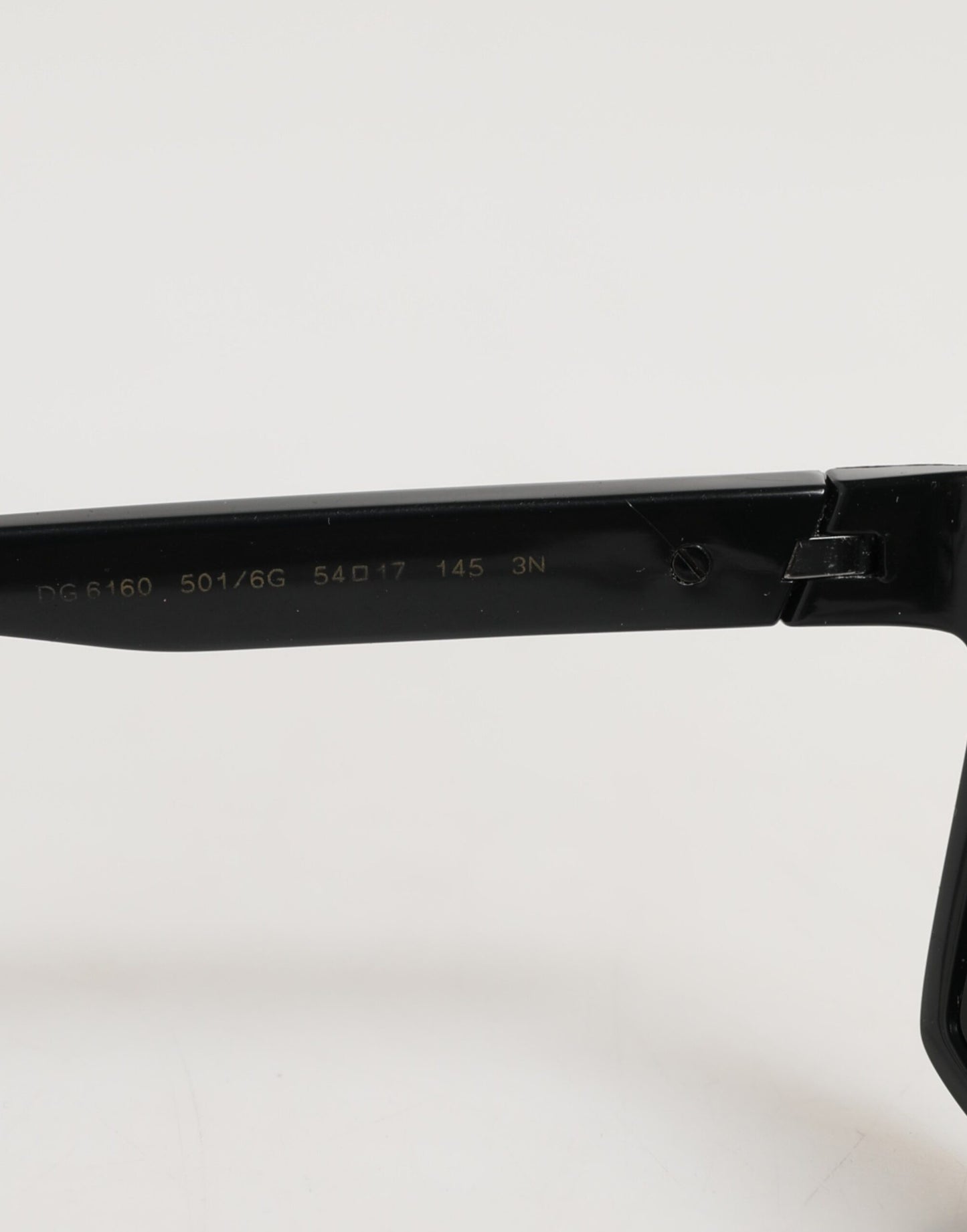 Dolce &amp; Gabbana DG6160 – Eckige Sonnenbrille aus schwarzem Polyamid mit Sportlogo