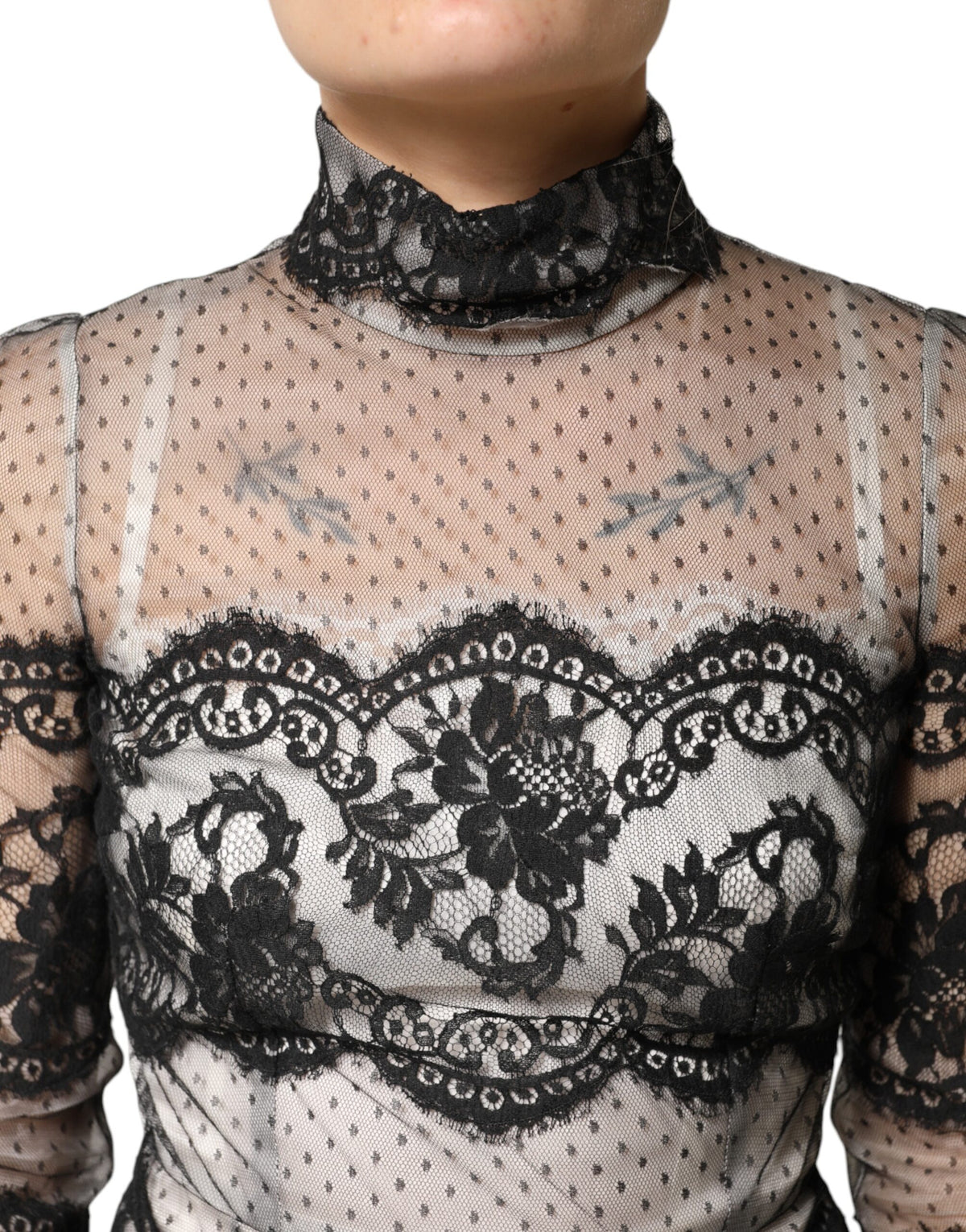 Dolce & Gabbana Maxikleid aus schwarzer und weißer Seidenmischung mit Spitze